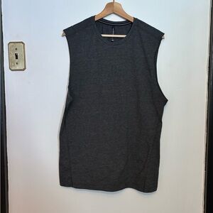 Men’s Ten Thousand athletic tank